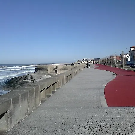 Gomes Da Costa * Alem do Rio (Porto)