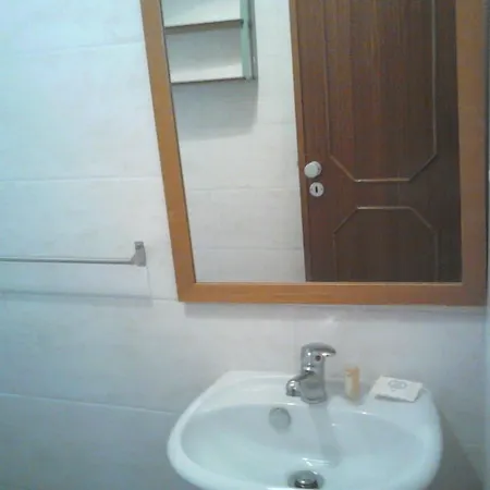 Gomes Da Costa Apartment